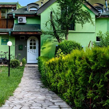 Vila Saltanat 41 Warna Exterior foto